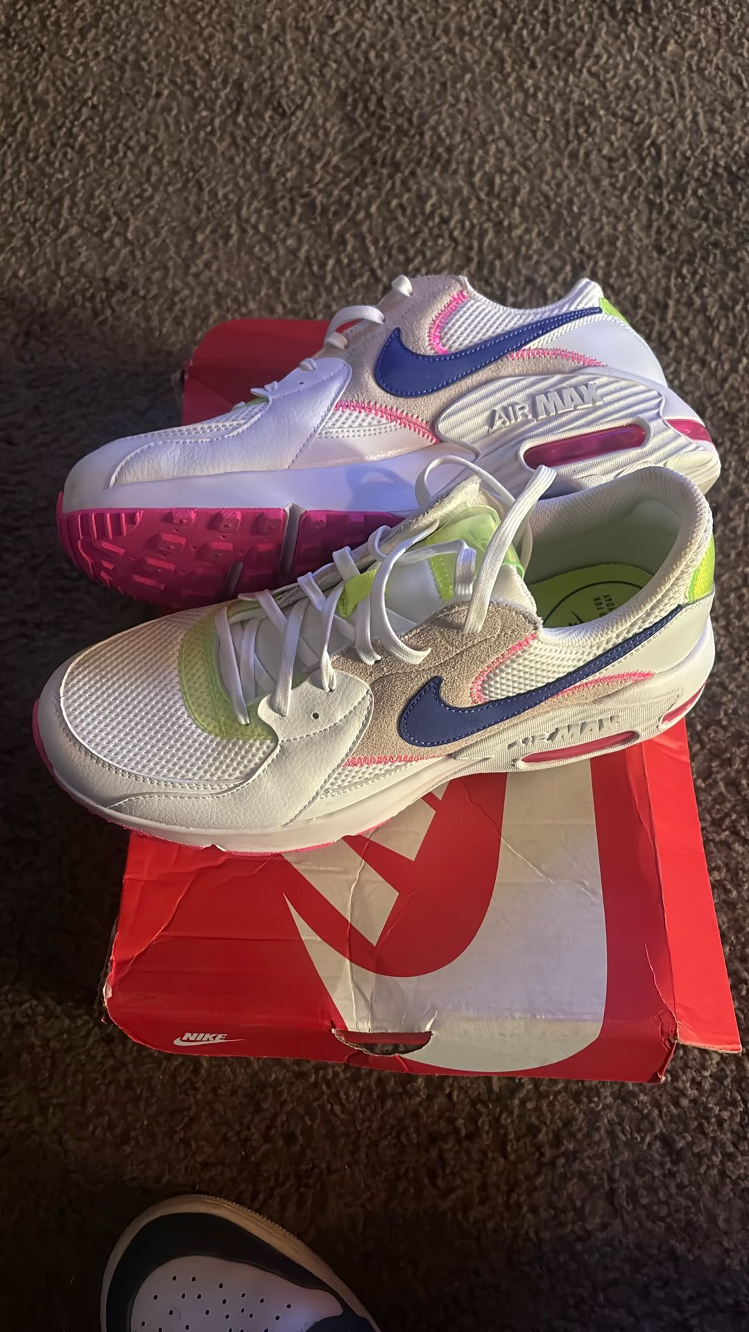 Airmax New Never Worn $50