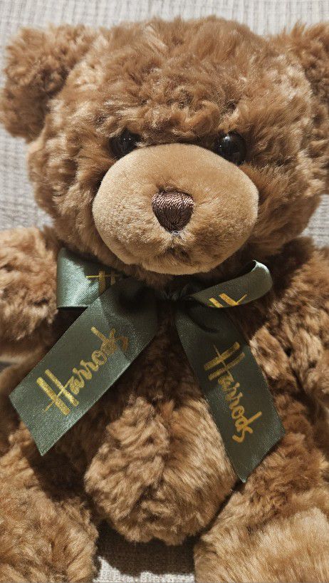 Harrods Knightsbridge Mogul Bear 14” Out Of Box Labeled 