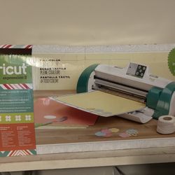 Cricut Cutting machine
