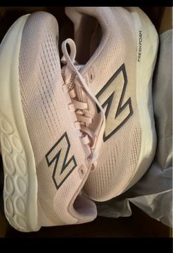 New balance size 6.5 women’s