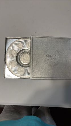 Crystal coin plate