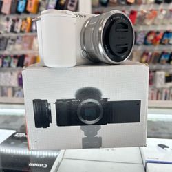 Sony zV - E10 camera
