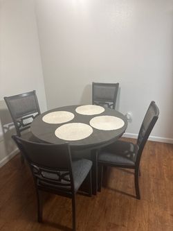 Dinning table