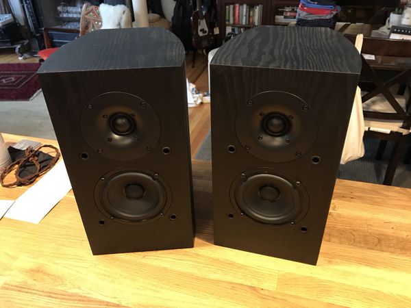 Pioneer Sp Bs22 Lr Andrew Jones Designed Bookshelf Speakers For