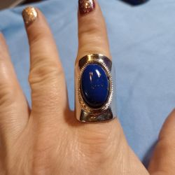 Large Silver Tone Fashion Statement Ring Size 9.5, Excellent Condition 