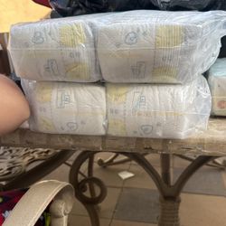 Pampers