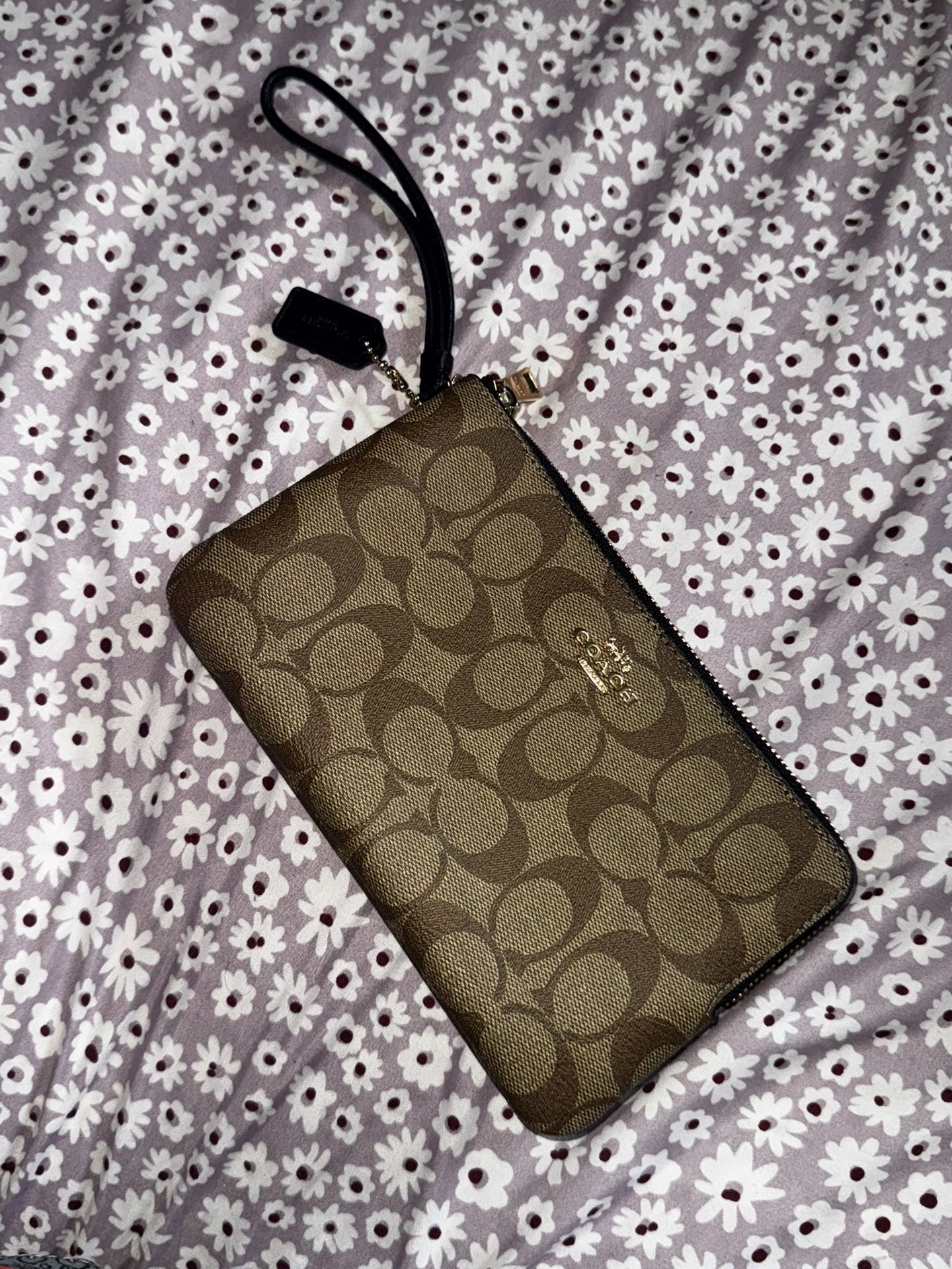 Coach Clutch wallet