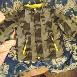 Kid's Jackets/Coats W/Hoodies Name Brands New Great Buys
