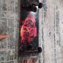 skateboard