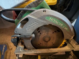 Hitachi  71/4 Circular Saw