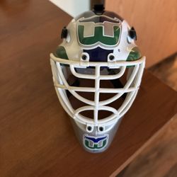 Nhl Vintage Hartford Whalers Mini Goalie Mask