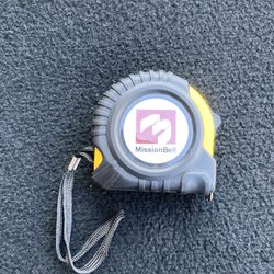 New Yellow and Black 16 FT Feet Construction Tape Measure  Cash only  Pick up in North San Jose, by appointment only  Located near Shell gas station 1