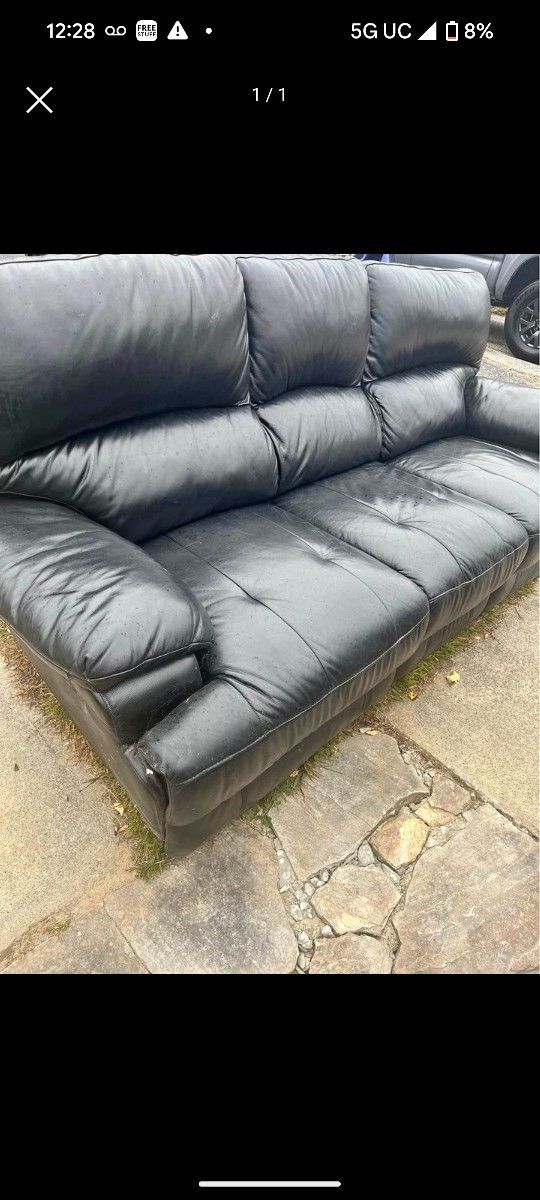 Black Electric Recliner