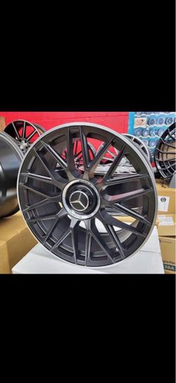 Mercedes 19” new amg styie rims new tires sets