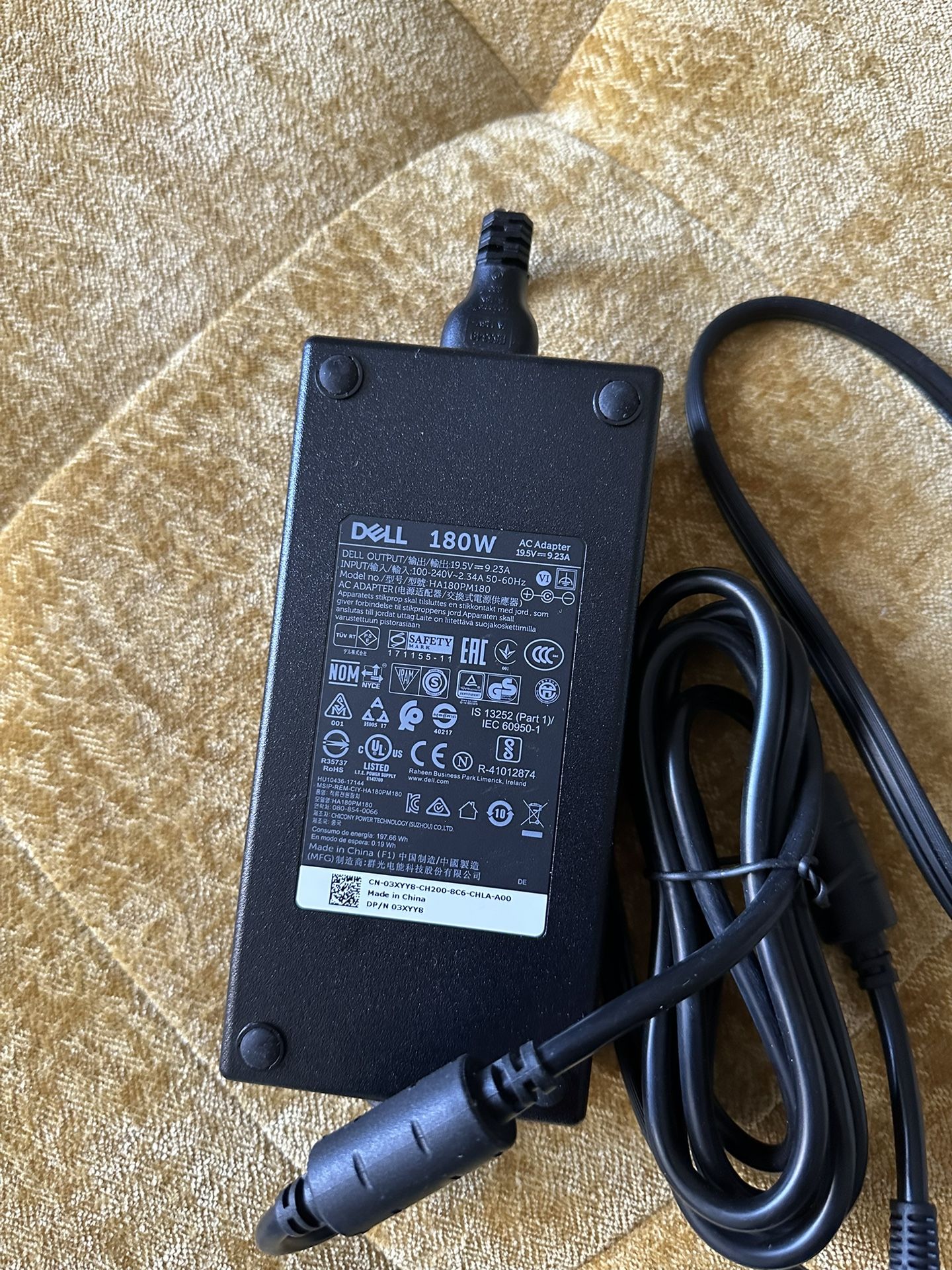 Dell OEM (DA180PM111) 180W 9.23A 19.5V AC Adapter/Charger - Black