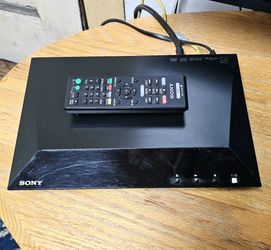 Sony Blu-Ray DVD Player with Remote