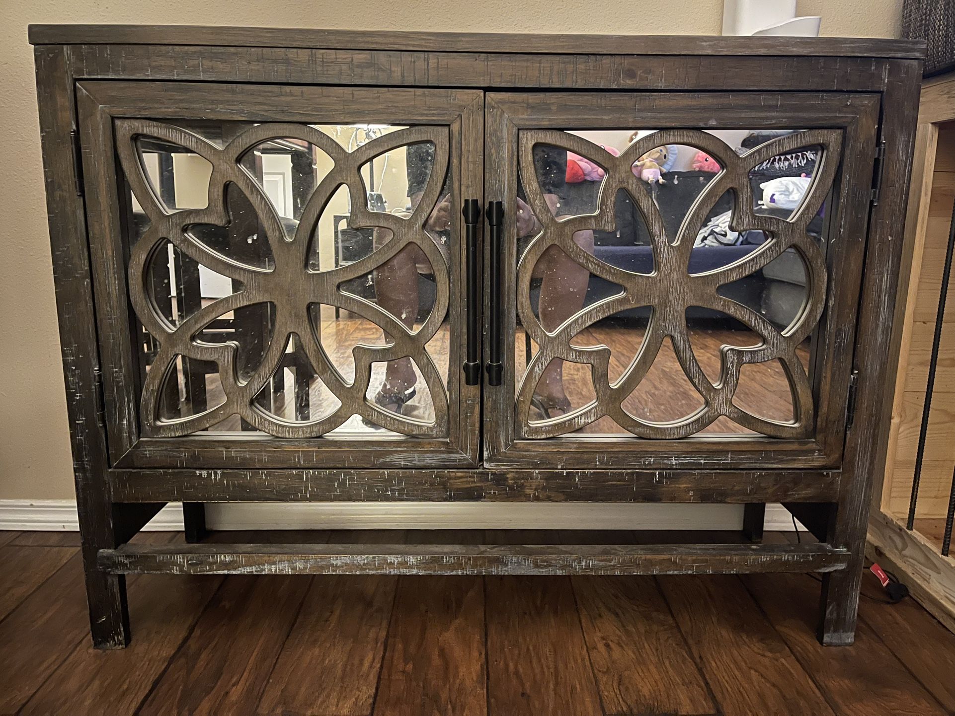 Accent Cabinet