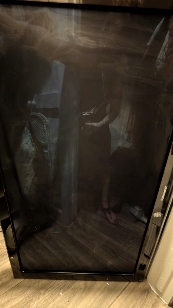 70 In Panasonic TV Flat Tv