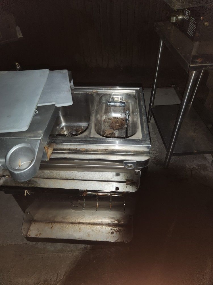 Stainless Steel Outdoor Sink
