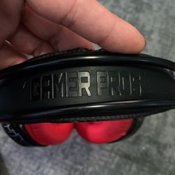 Gamer Pros Headphones , Speaking Speaker 