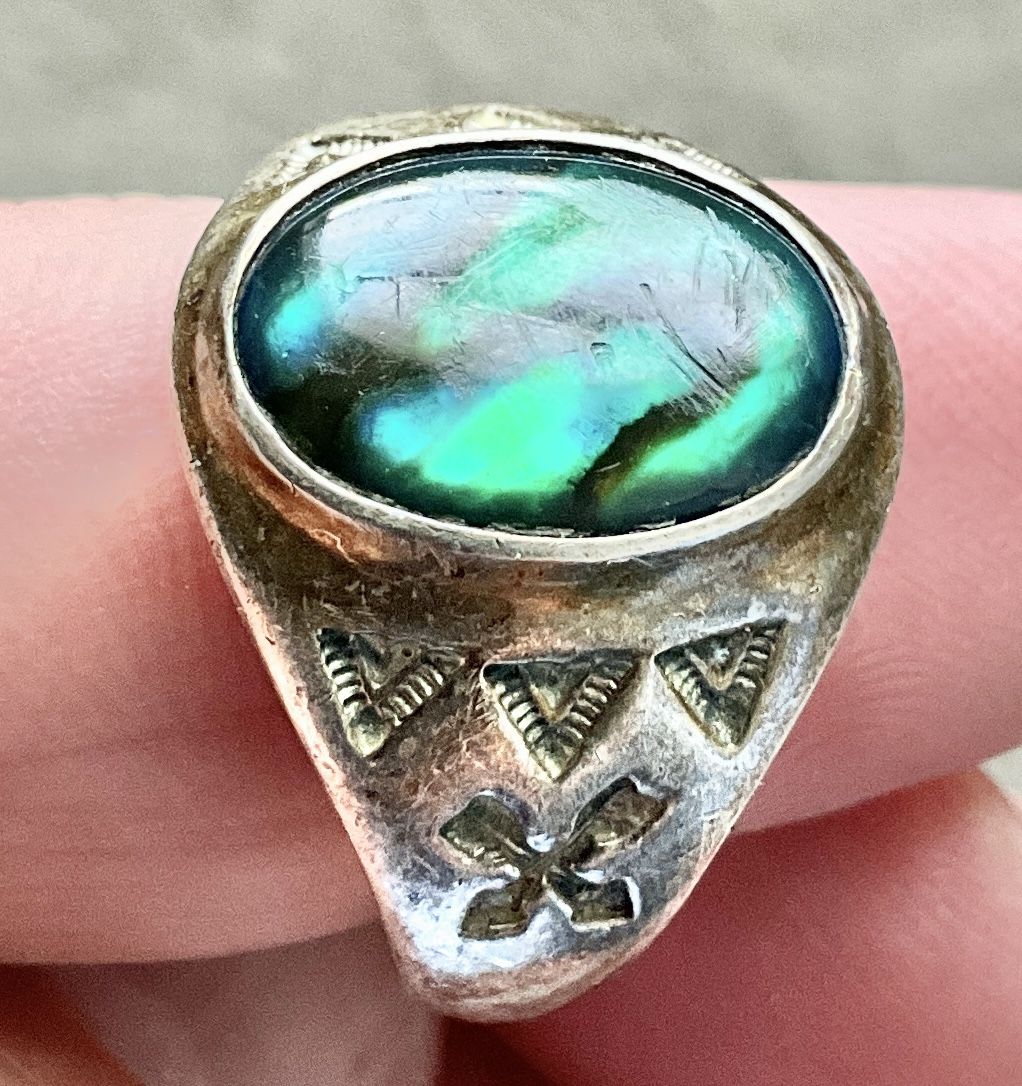 Vintage Sterling 925 Silver Phoenix Abalone Green Stone Men’s Ring Size 10.5