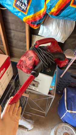 Dirt devil hand vacuum cleaner