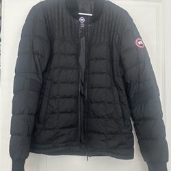 Canada Goose Men’s Lightweight Down Bomber-Style Jacket Size Large