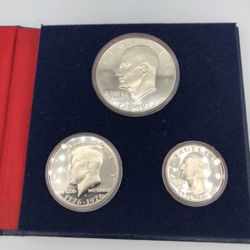 U.S. Bicentennial Set. 40% Silver Proof Coins