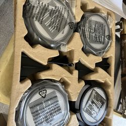 💡 Sterno Home Solar LED Multi-Surface Lights (Set of 4) - NEW!