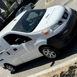 2014 Nissan Nv200