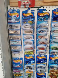 Hot Wheels Collectors Series 1(contact info removed)