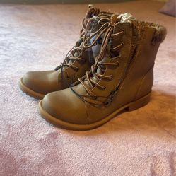 Botas