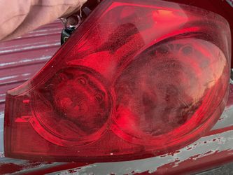 Infiniti Taillight