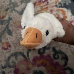 Goose Plushie