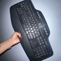 Logisoft Wireless Keyboard 