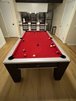 Pool table