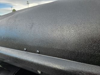 Roof top carrier box
