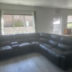 Sectional Couch 