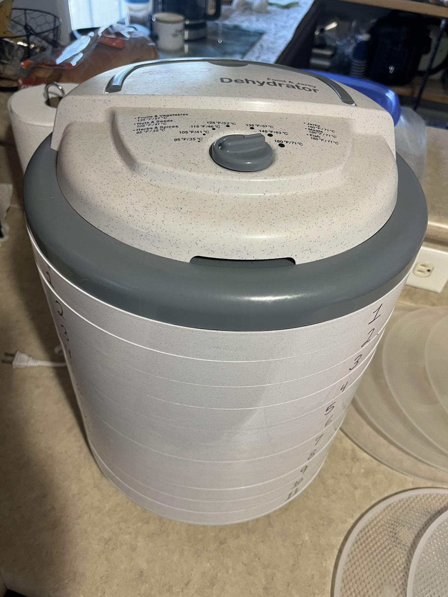 Nesco Dehydrator (Not Working Right)