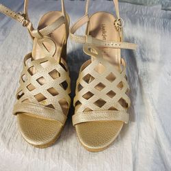 LimeLight Wedge Gold Shoes - New- Size 8 