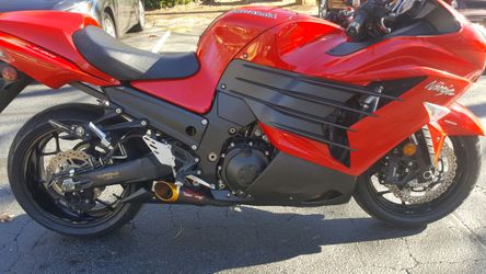 Kawasaki ZX14R Sportbike