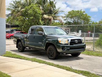 Toyota tacoma 2013