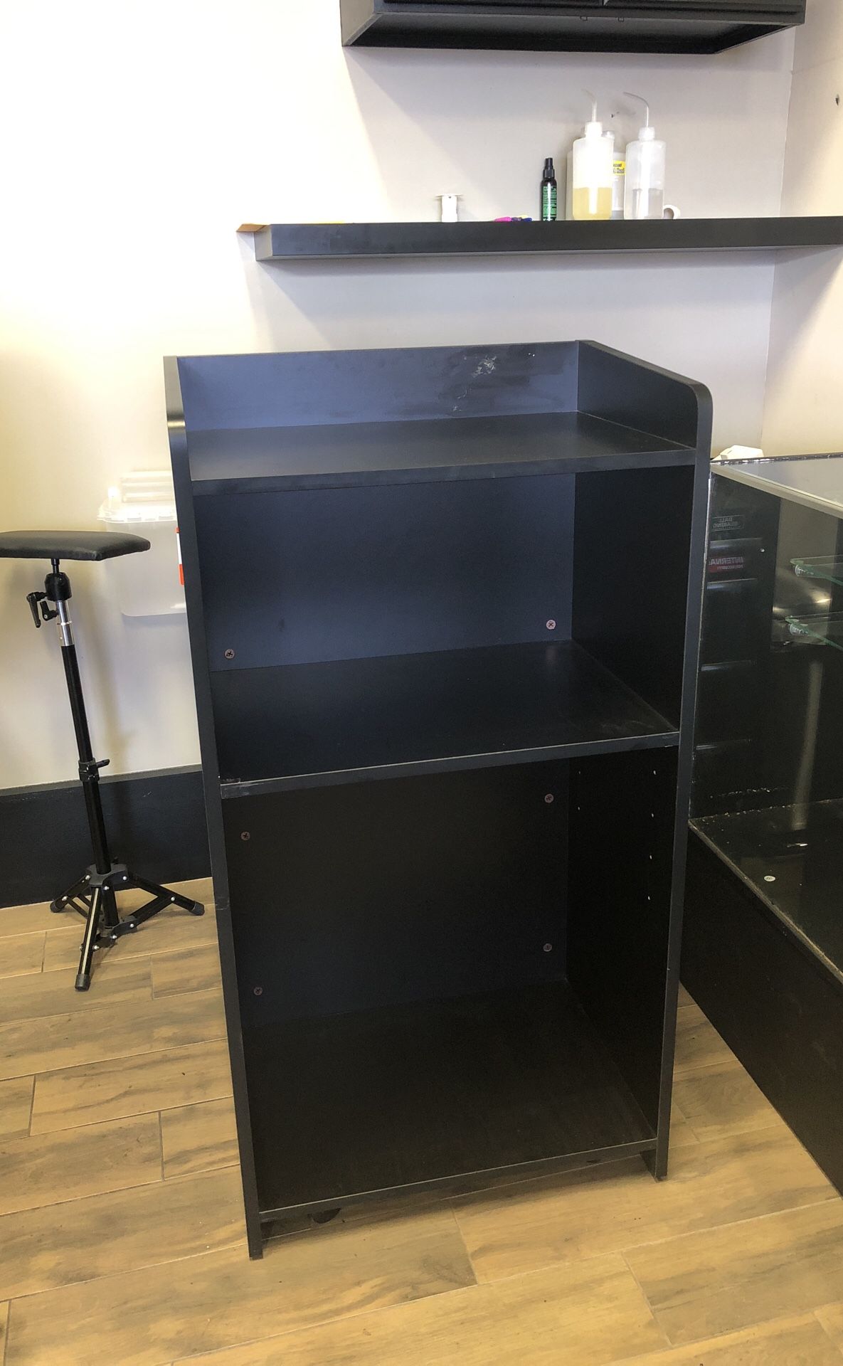 Podium stand, hostess station, register counter storefront