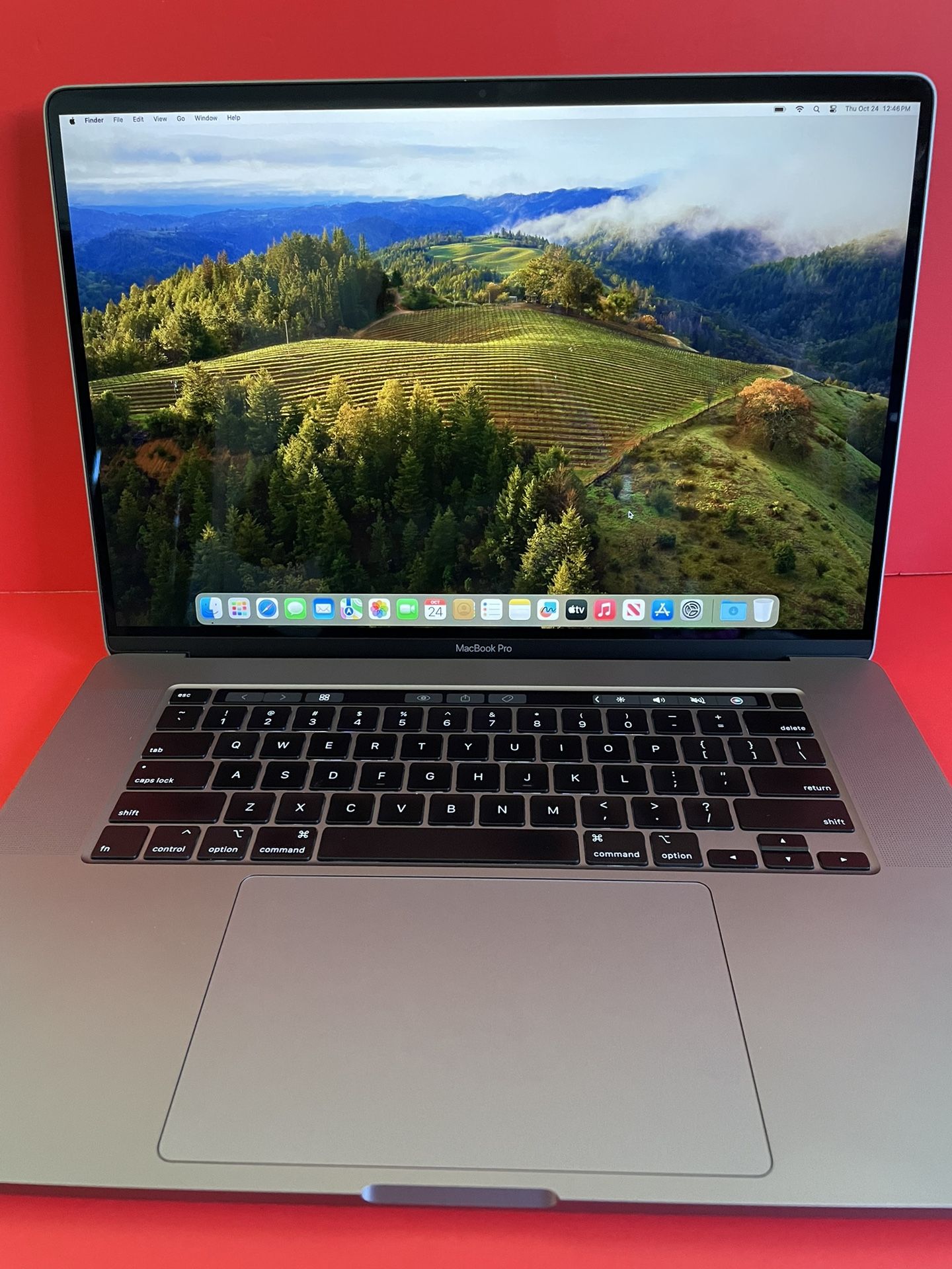 Apple MacBook Pro 16” (2019 Retina) Touch Bar i7 32GB RAM 512GB