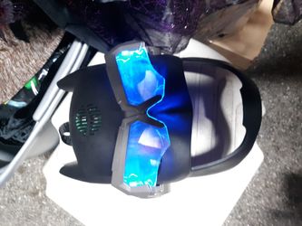 Electronic batman mask