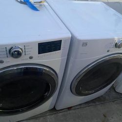 kenmore Connect Washer And Gas Dryer White Front Load 