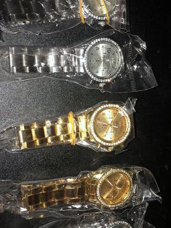 Pink, Silver, And Gold Watches READ THE DESCRIPTION