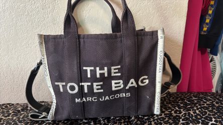 Marc Jacob’s tote bag