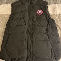 Canada Goose Vest 