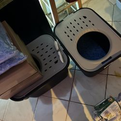 2 Cat Litter Boxes With 6 Bags Of Crystal Cat Litter Deal 